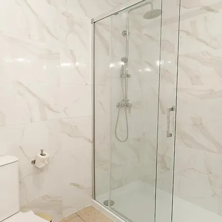 Downtown & 아파트 *