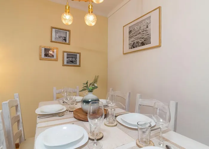 Downtown & * אלבופיירה