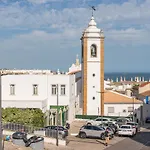 Downtown & Apartamento Albufeira